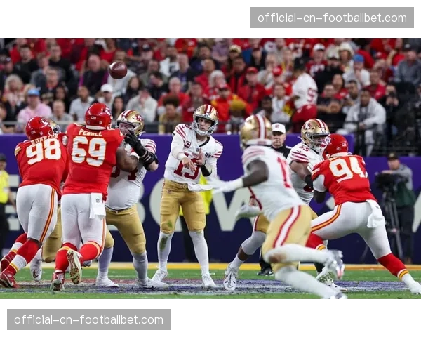 NFL：堪萨斯城酋长队完成“四年三冠”伟业，马霍姆斯再获超级碗MVP