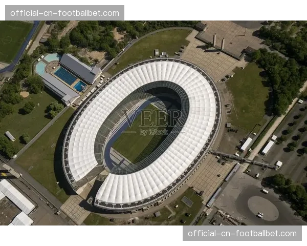 柏林“车轮上的课堂”：一所小学如何将BMX运动纳入体育必修课