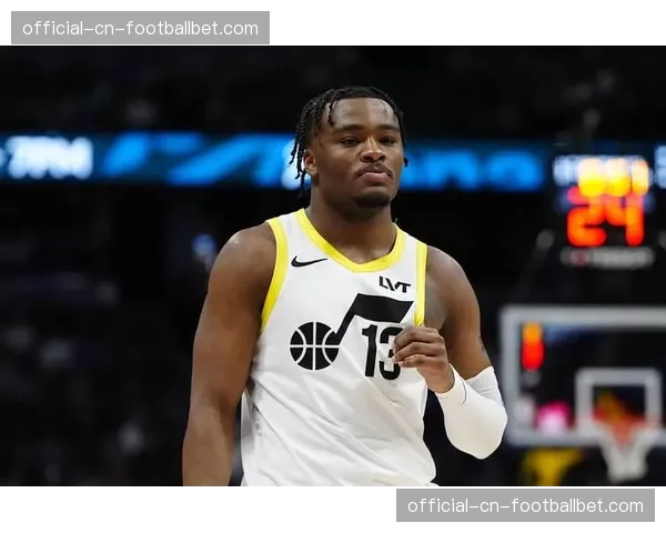 NBA发展联盟季后赛：点燃队新星后卫以赛亚·科利尔单场送出18次助攻