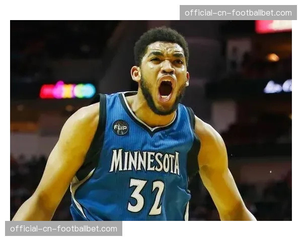 “我要证明自己”:2025年榜眼秀莱克西·唐斯谈新秀赛季后的目标 “我要证明自己”:2025年榜眼秀莱克西·唐斯谈新秀赛季后的目标